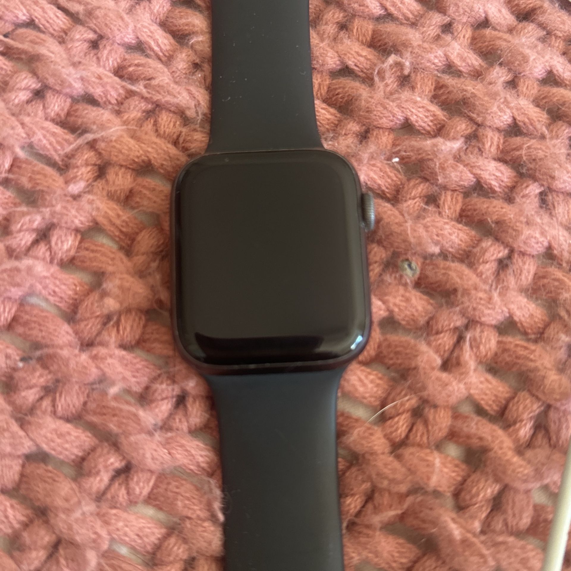Apple Watch Series 5 44mm