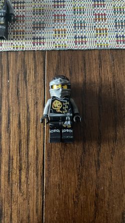Lego Ninjago Cole Skybound Mini Figure 