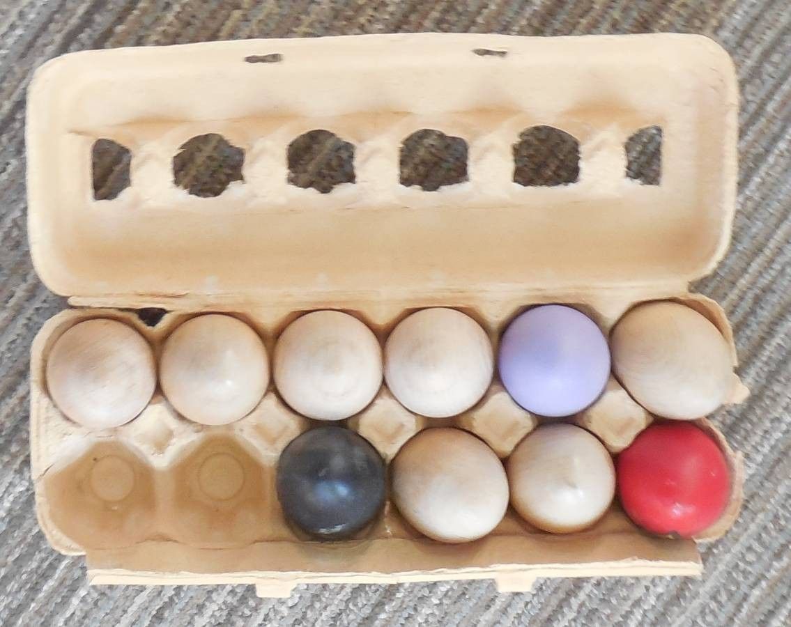 wood eggs in carton $5 everson
