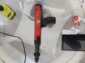 Hilti DX 36 Powder-Actuated Fastening Tool