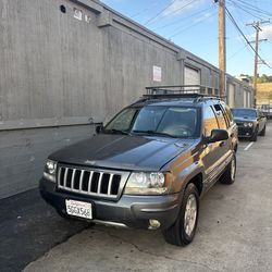 2004 Jeep Cherokee