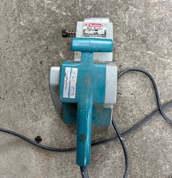 Makita Belt sander