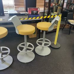 HON Flock Swivel Stools (4) available barstools