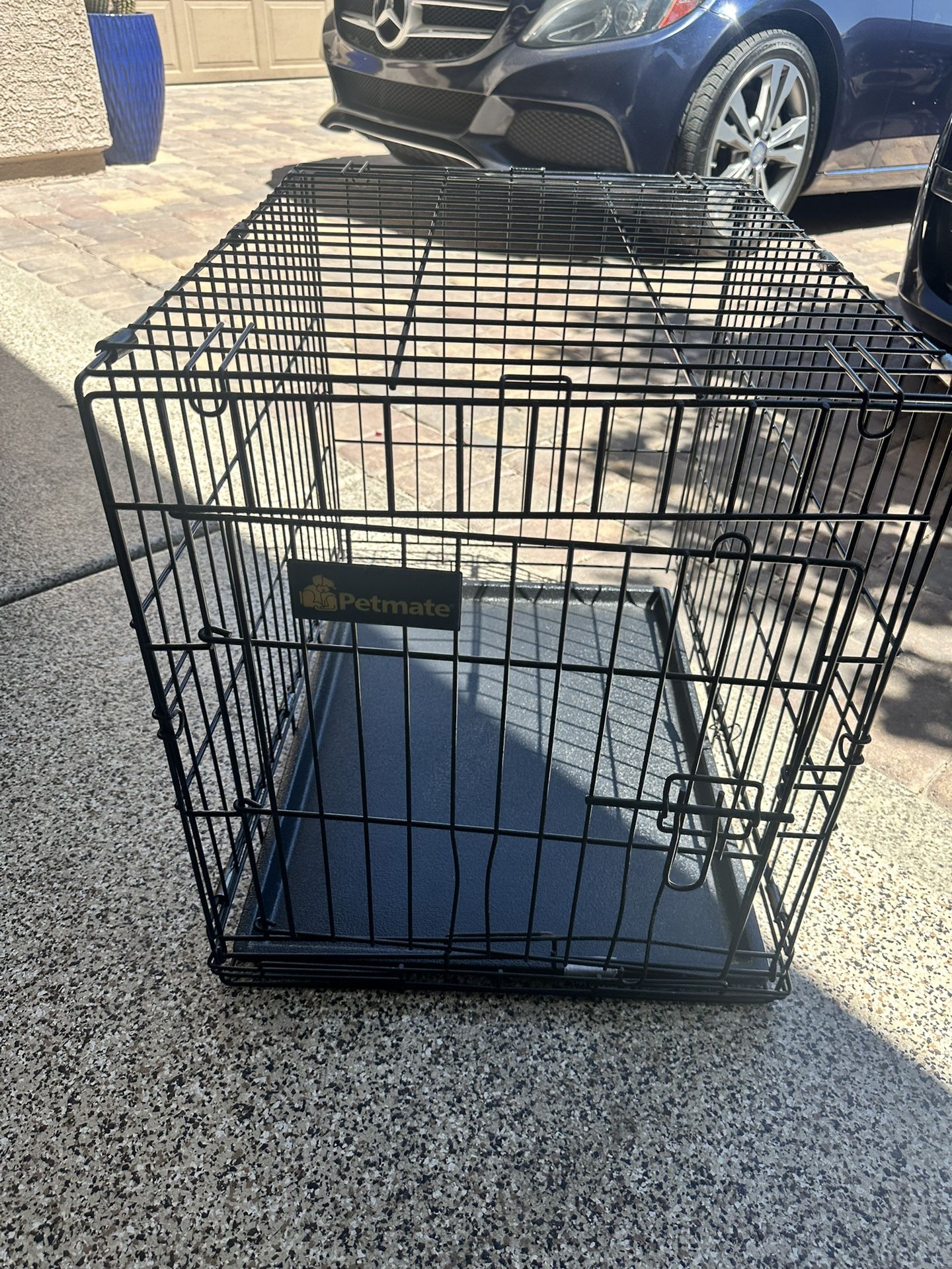 Pet Mate Dog Kennel (small)