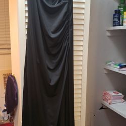 Black Dress With A Slit-M