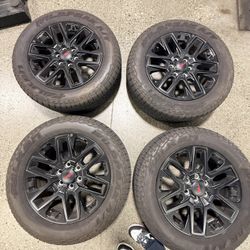 OEM Toyota tundra Wheel & Tires 20” TRD