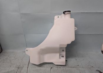 Windshield Washer Tank For 2022-2024 Kenworth t680