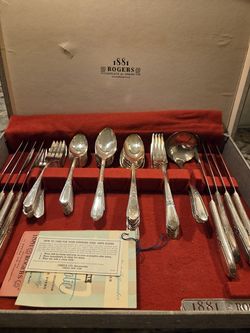 Vintage 1881 Rogers Silverplate Flatware Set
