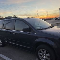 2008 Chrysler Town & Country