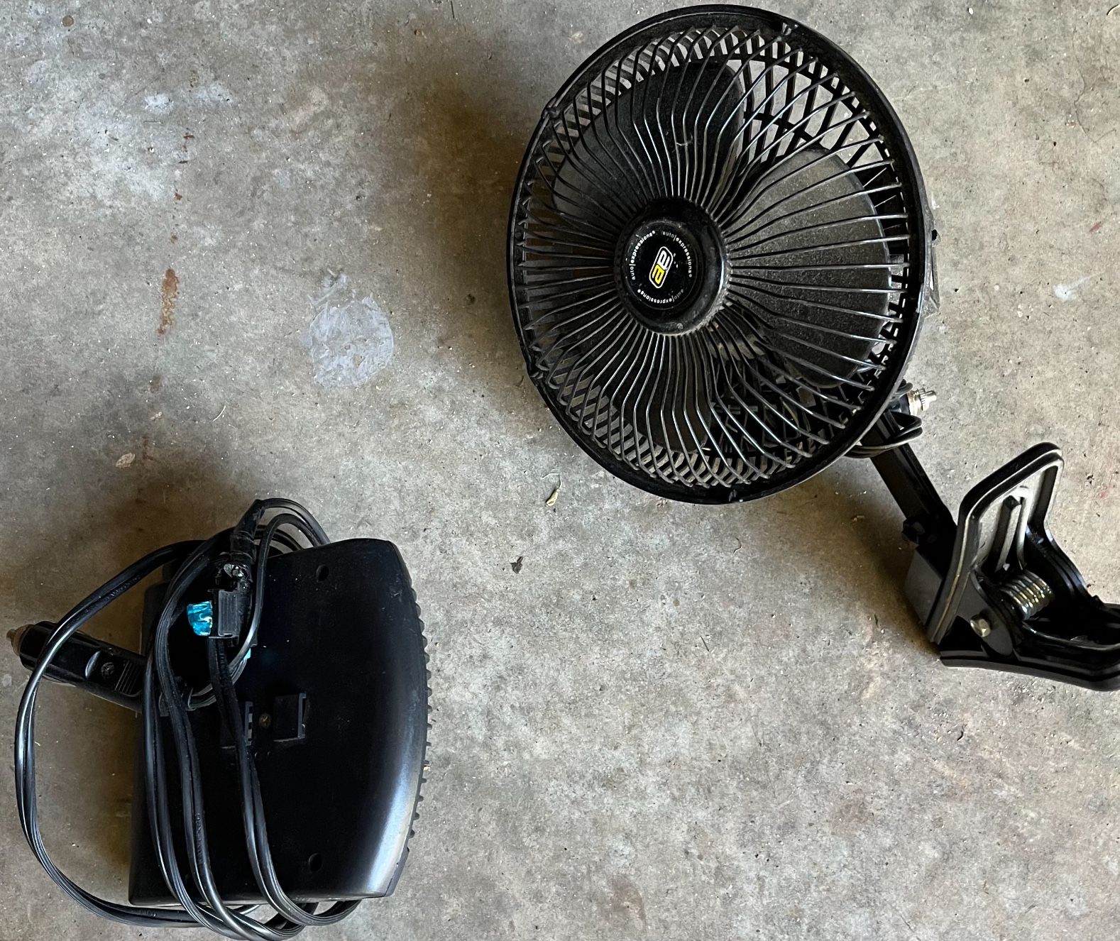 ACCESSORY AUTO HEATER AND FAN