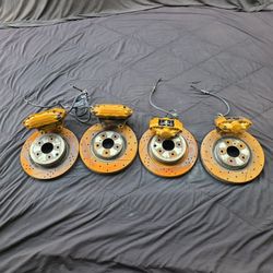 Infiniti G35 Oem Brembo Breaks