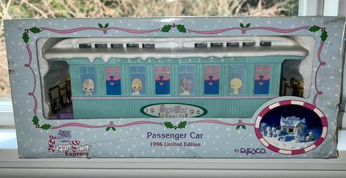 Vintage 1996 Holiday Christmas Limited Edition Precious Moments Sugar Town Train In Box