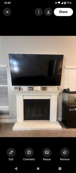 Roku Flat screen 75"