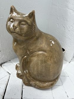 Beautiful Garden Cat Statue. Concrete Or Cement Or Plaster. As Is Reduced To Only $25.
