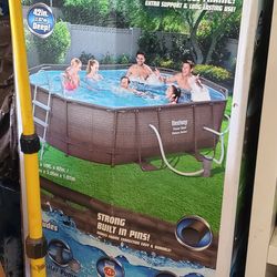 Bestway outdoor pool!