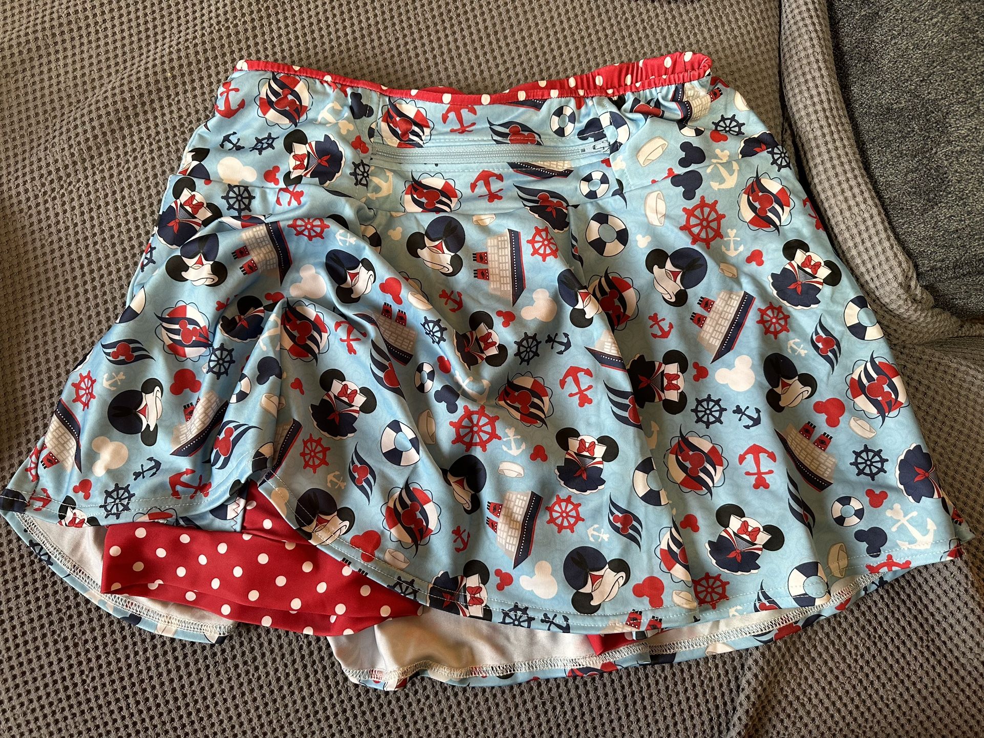 Used, Size large, Running Skirt With Shorts and Pockets