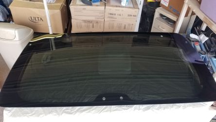 VIDRIO PARA PUERTA TRACERA DE FORD EXPLORER SPORT 2001