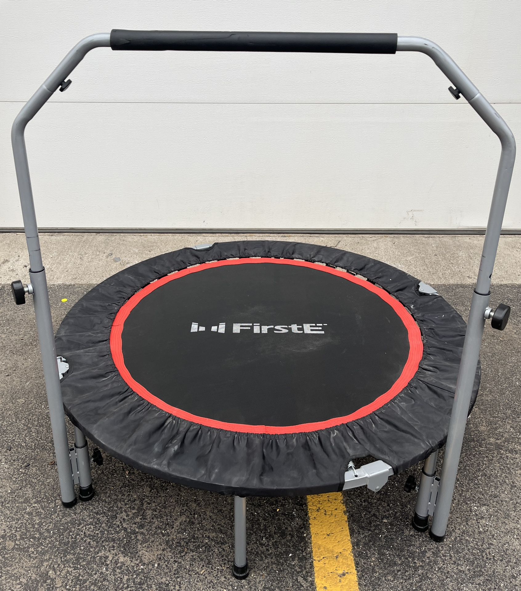 48" Foldable Fitness Trampoline with 4 Level Adjustable Heights Foam Handrail, Jump Trampoline. Max Load 440lbs