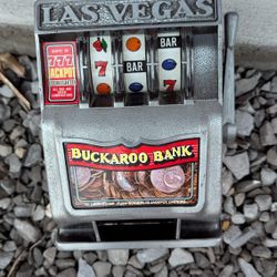 Las Vegas BUCKAROO Vintage BANK Slot MACHINE Super COOL Like New Make Offer 