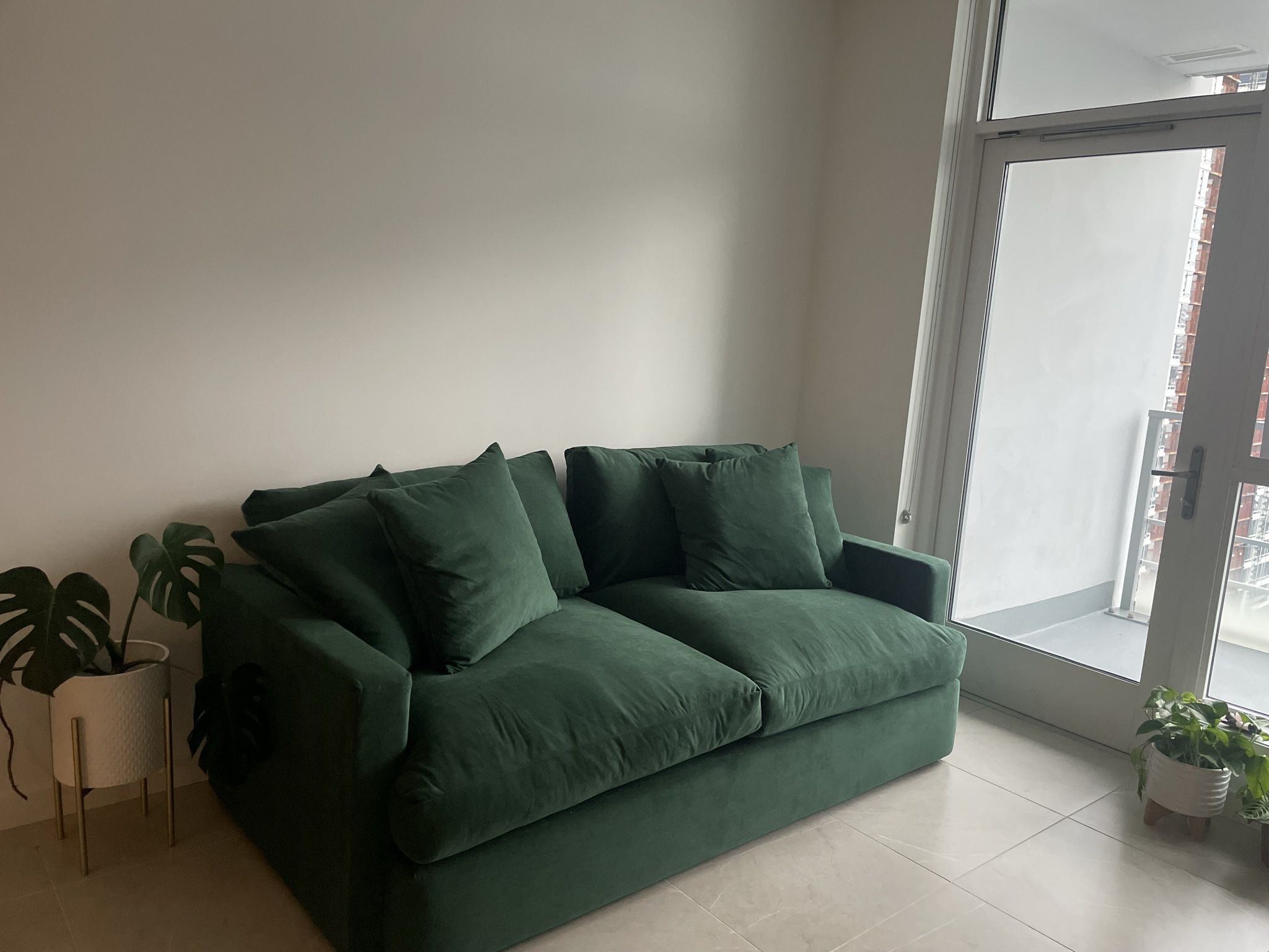 Green Sofa 