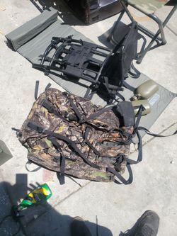 Cabelas Camping Hiking Backpack 