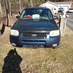 2004 Ford Escape