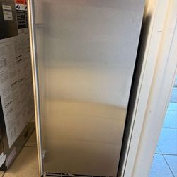 New U-Line - 15" 25-Lb Freestanding Icemaker - Stainless Steel