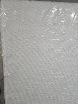 Queen Size Memory Foam Mattress FREE DELIVERY