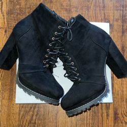 Ankle Boots 