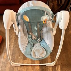 Baby Swing with music 