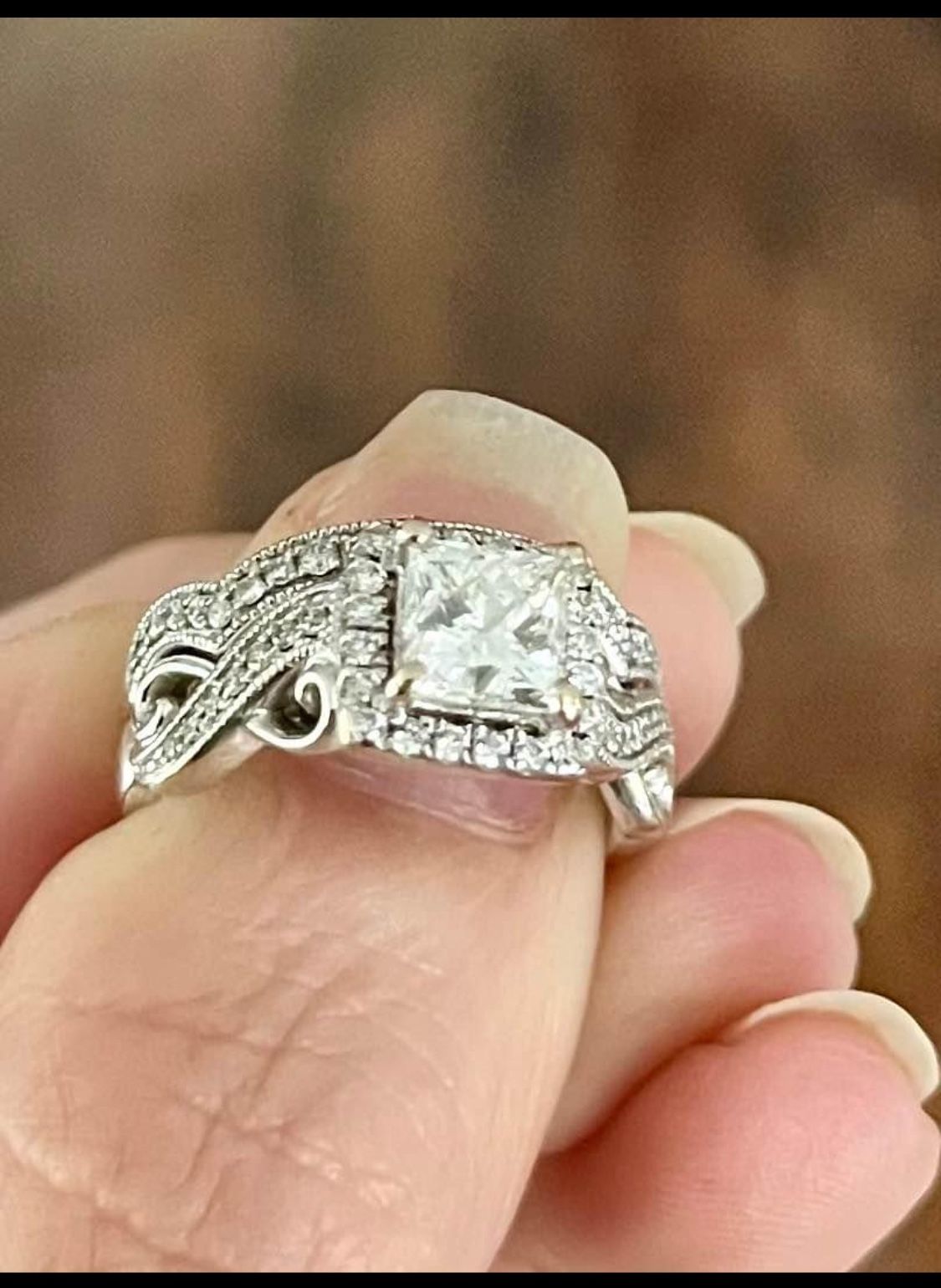 14 Karat White Gold Bridal Engagement Set (Leo Princess Diamond)