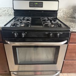 Frigidaire Gas Range Stove 30 inch