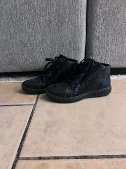 Clarks Collection-Kids High-Top Ankle Boots size 5 M