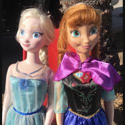Elsa And Ana Dolls