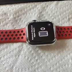 Apple Watch Series 8