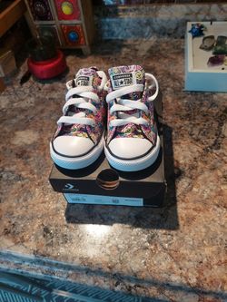 Girls Baby Toddler Converse Size 6c