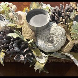 Vintage Fall Centerpiece Wicker Basket Candle Holder. Read Description 