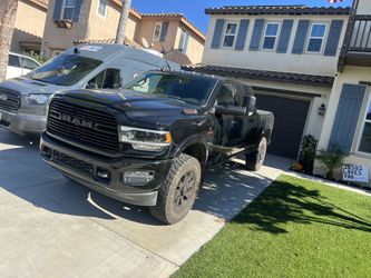 2019 Ram 2500 Laramie Mega Cab