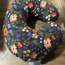 Boppy Infant Pillow