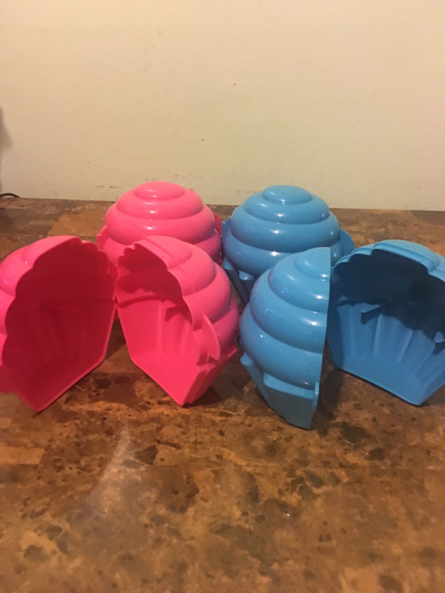 Tupperware