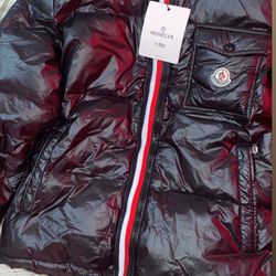 MONCLER Black Montbeliard Down Jacket