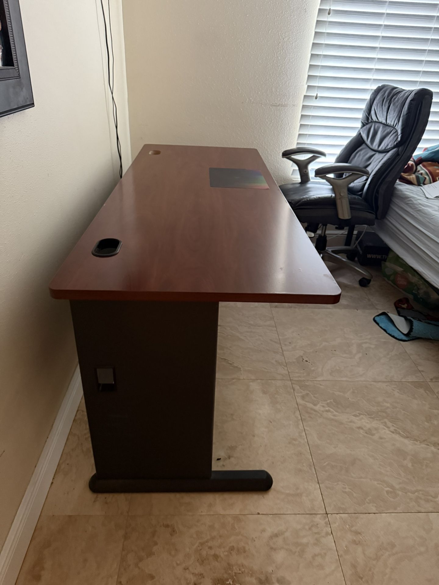 Office Computer Desk
