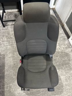 2006 Nissan Xterra driver seat