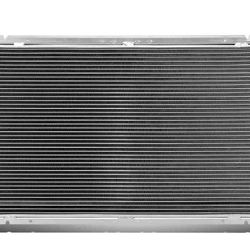 99-12 Chevrolet Silverado 99-06 Gmc Sierra Suburban Tahoe Yukon Escalade Radiator Radiador Chevy