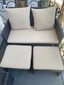 Outdoor patio/balcony set (5pc)