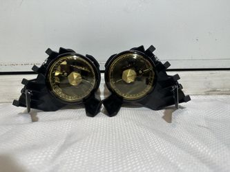Subaru Impreza WRX Amber fog light year 2008 to 2011