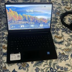 HP Laptop 14-dq0060nr