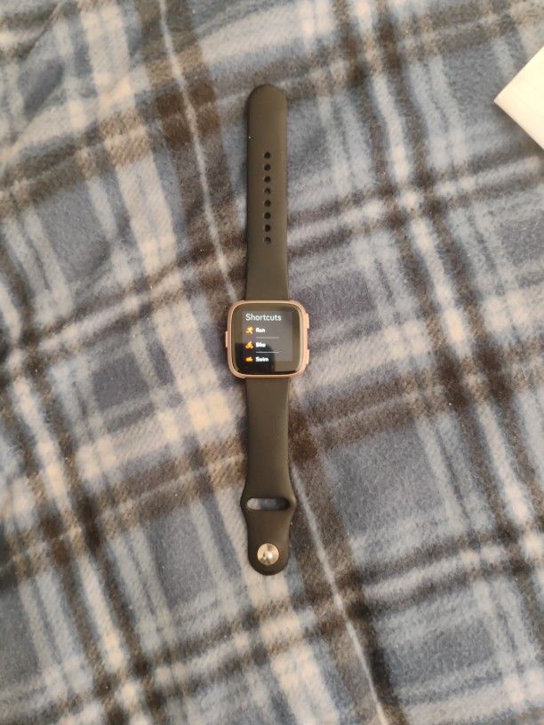 Fitbit Smartwatch Versa 2