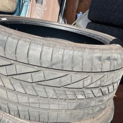 275 35 R20