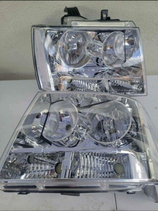 07-13 Chevrolet Tahoe Suburban Avalanche Headlights LUCES MICAS FAROS Calaveras